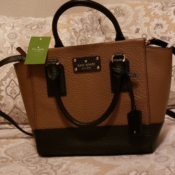 kate spade Handbags - Kate Spade Bay Street Small Camryn Handbag